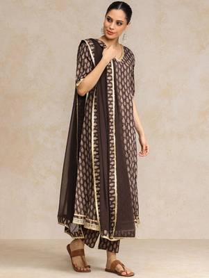 Women Floral Printed Regular Pure Cotton Kurta with Trousers & With Dupatta 1