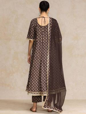Women Floral Printed Regular Pure Cotton Kurta with Trousers & With Dupatta 4