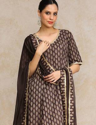 Women Floral Printed Regular Pure Cotton Kurta with Trousers & With Dupatta 6