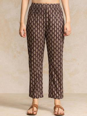 Women Floral Printed Regular Pure Cotton Kurta with Trousers & With Dupatta 7