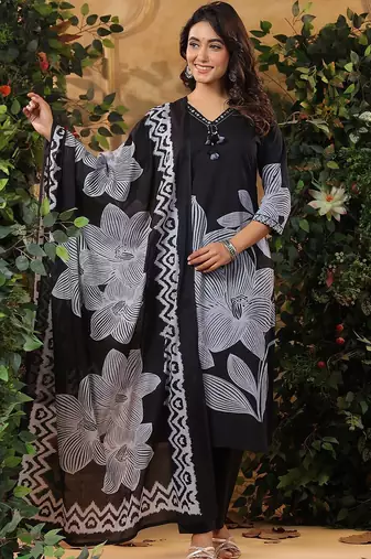 Floral Printed V-Neck Pure Cotton Kurta With Trousers & Dupatta