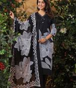 Floral Printed V-Neck Pure Cotton Kurta With Trousers & Dupatta
