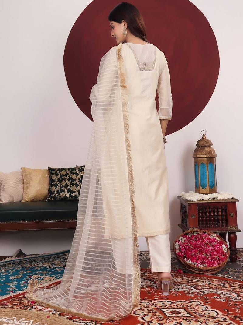 Floral Yoke Design Sequinned Keyhole Neck Straight Kurta With Trouser & Dupatta