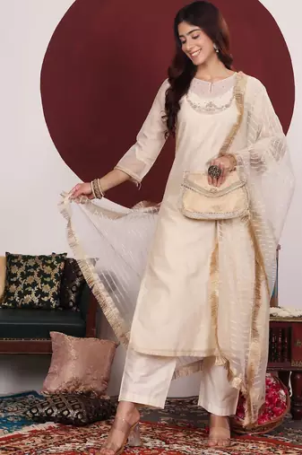 Floral Yoke Design Sequinned Keyhole Neck Straight Kurta With Trouser & Dupatta