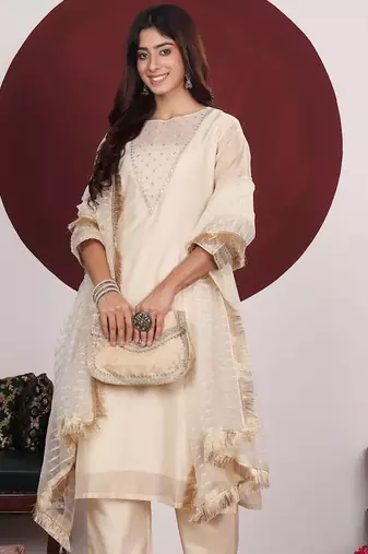 Floral Yoke Design Round Neck Regular Kurta With Palazzo With Dupatta