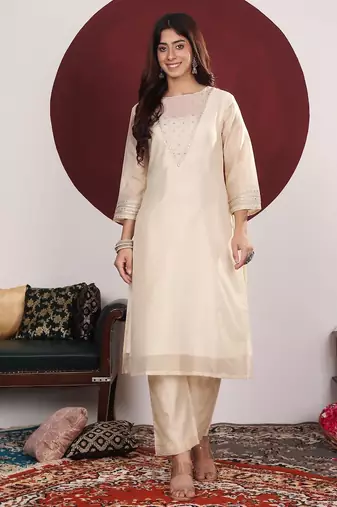 Floral Yoke Design Round Neck Regular Kurta With Palazzo With Dupatta