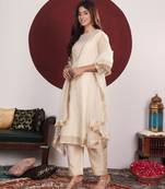Floral Yoke Design Round Neck Regular Kurta With Palazzo With Dupatta