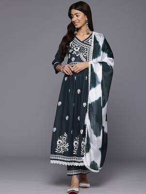 Women Floral Embroidered Angrakha Kurta with Trousers & With Dupatta 1