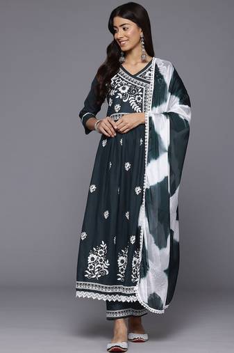 Women Floral Embroidered Angrakha Kurta with Trousers & With Dupatta