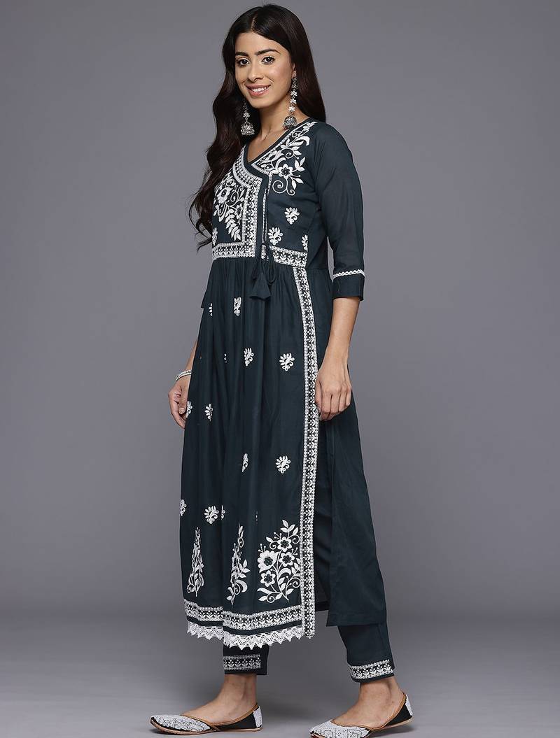 Women Floral Embroidered Angrakha Kurta with Trousers & With Dupatta