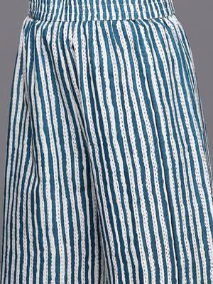 Printed Regular Kantha Work Pure Cotton Kurta with Palazzos & Dupatta 3