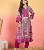 Floral Printed V-Neck Kurta With Trousers