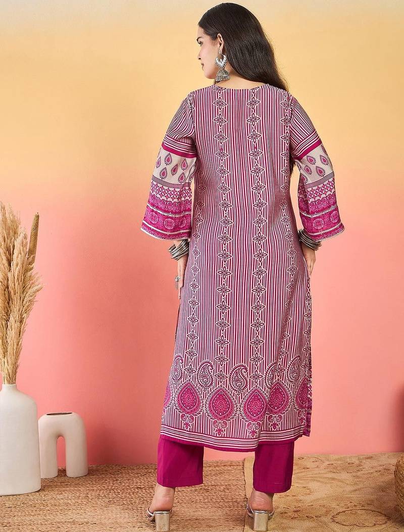 Floral Printed V-Neck Kurta With Trousers