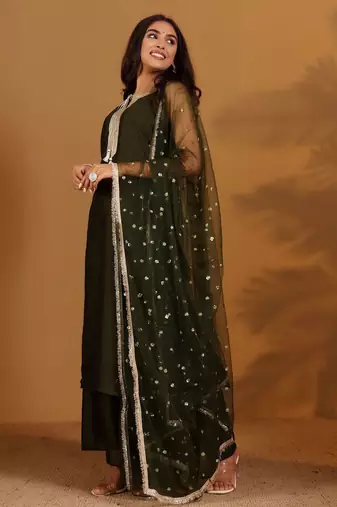 Gotta Patti Keyhole Neck Straight Kurta With Trousers & Dupatta
