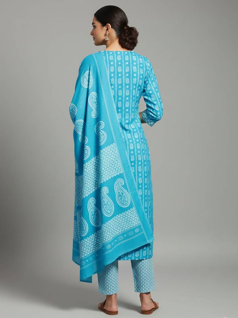 Women Ethnic Motifs Printed Regular Kurta with Trousers & With Dupatta