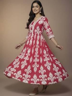 Women Ethnic Motifs Printed Empire Kurta with Trousers & With Dupatta 2