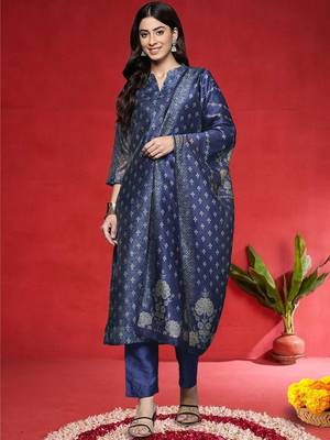 Women Floral Woven Design Regular Chanderi Silk Kurta With Trousers & Dupatta 1