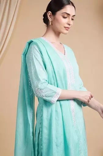 Women Ethnic Motifs Regular Kurta with Trousers & With Dupatta