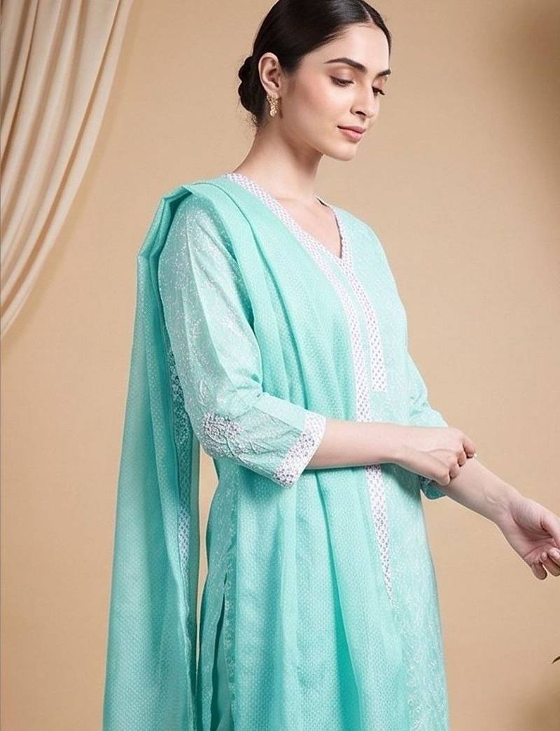 Women Ethnic Motifs Regular Kurta with Trousers & With Dupatta
