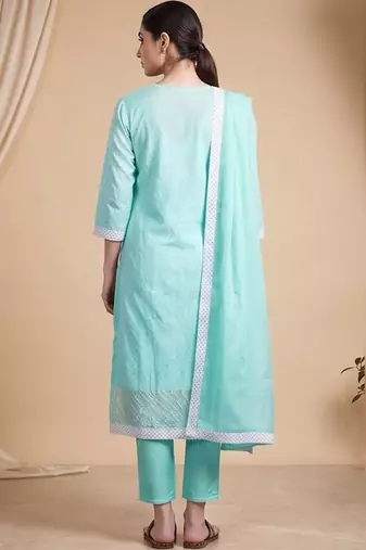 Women Ethnic Motifs Regular Kurta with Trousers & With Dupatta