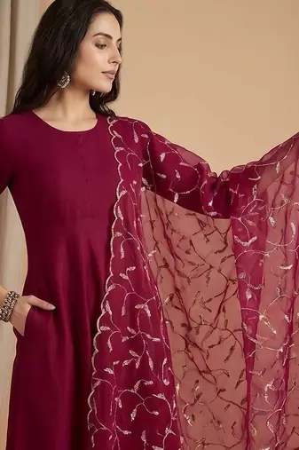 Women Ethnic Motifs Regular Thread Work Kurta with Trousers & With Dupatta
