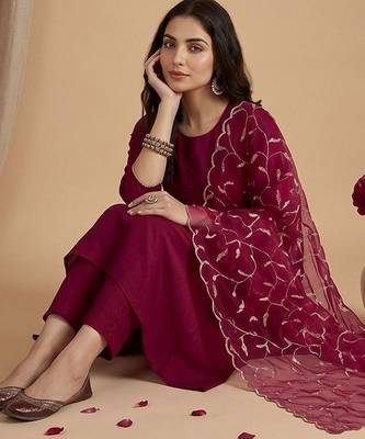 Women Ethnic Motifs Regular Thread Work Kurta with Trousers & With Dupatta 5