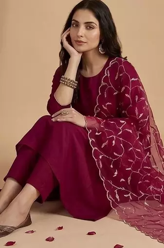 Women Ethnic Motifs Regular Thread Work Kurta with Trousers & With Dupatta