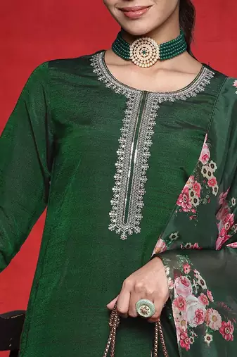 Women Ethnic Motifs Embroidered Kurta with Trousers & Dupatta