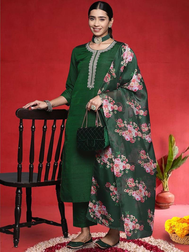 Women Ethnic Motifs Embroidered Kurta with Trousers & Dupatta