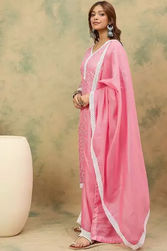 Women Floral Embroidered Kurta with Trousers & Dupatta