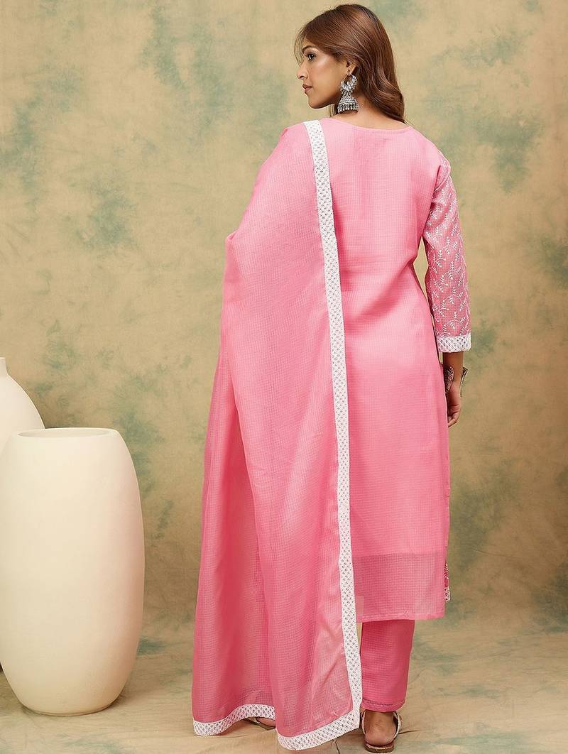 Women Floral Embroidered Kurta with Trousers & Dupatta