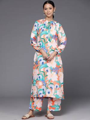 Women Floral Printed Regular Kurta Pith Palazzos 1