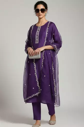 Women Ethnic Motifs Embroidered Regular Thread Work Kurta with Trousers & With Dupatta