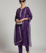 Women Ethnic Motifs Embroidered Regular Thread Work Kurta with Trousers & With Dupatta