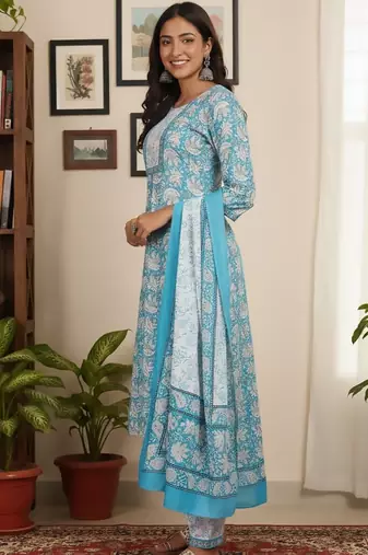 Floral Printed Round Neck Straight Kurta With Patiala & Dupatta