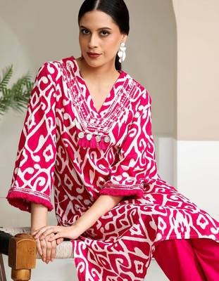 Women Ethnic Motifs Printed Pure Cotton A-Line Kurta with Trousers 6