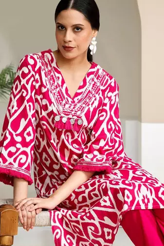 Women Ethnic Motifs Printed Pure Cotton A-Line Kurta with Trousers