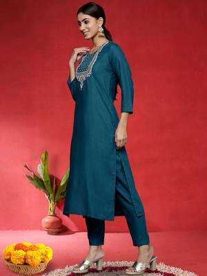 Women Ethnic Motifs Embroidered Regular Sequinned Kurta with Trousers & Dupatta 6
