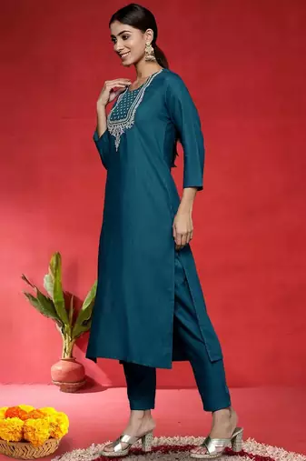 Women Ethnic Motifs Embroidered Regular Sequinned Kurta with Trousers & Dupatta