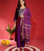 Women Ethnic Motifs Embroidered Kurta with Trousers & Dupatta