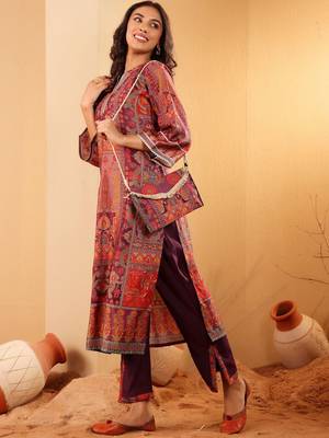 Ethnic Motifs Printed Mandarin Collar Gotta Patti Chanderi Silk Kurta & Trousers 7