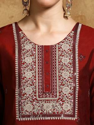 Women Embroidered Regular Kurta with Trousers & With Dupatta 2