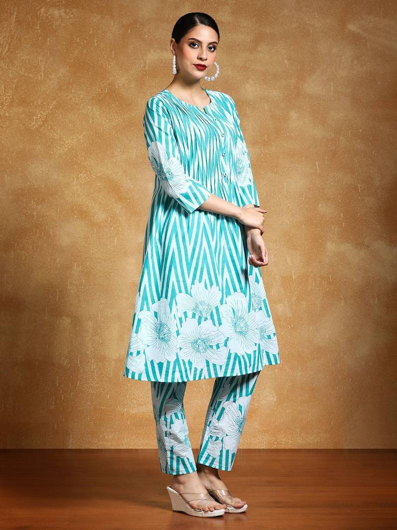 Women Striped Cotton Kurta with Trouser