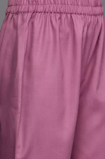 Women Floral Yoke Design Regular Thread Work Kurta with Trousers & With Dupatta