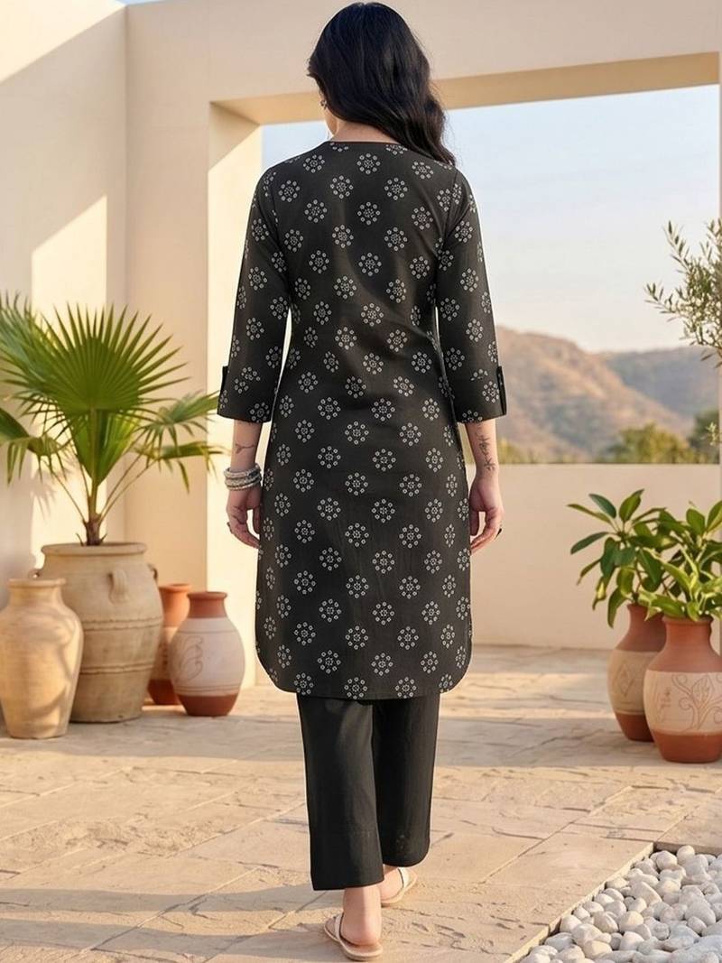 Women Ethnic Motifs Printed Regular Kurta with Trousers