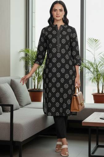 Women Ethnic Motifs Printed Regular Kurta with Trousers
