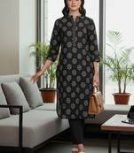 Women Ethnic Motifs Printed Regular Kurta with Trousers