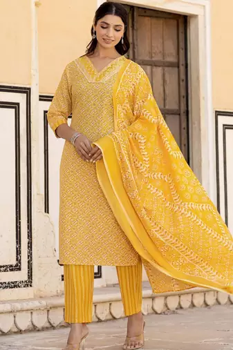 Ethnic Motifs Printed Regular Mirror Work Kurta with Trouser & Dupatta