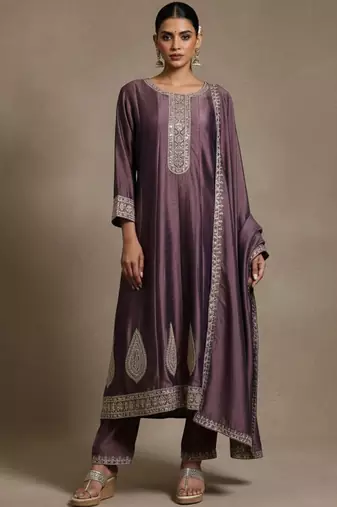 Women Ethnic Motifs Embroidered Regular Thread Work Kurta with Trousers & With Dupatta