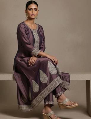 Women Ethnic Motifs Embroidered Regular Thread Work Kurta with Trousers & With Dupatta 2